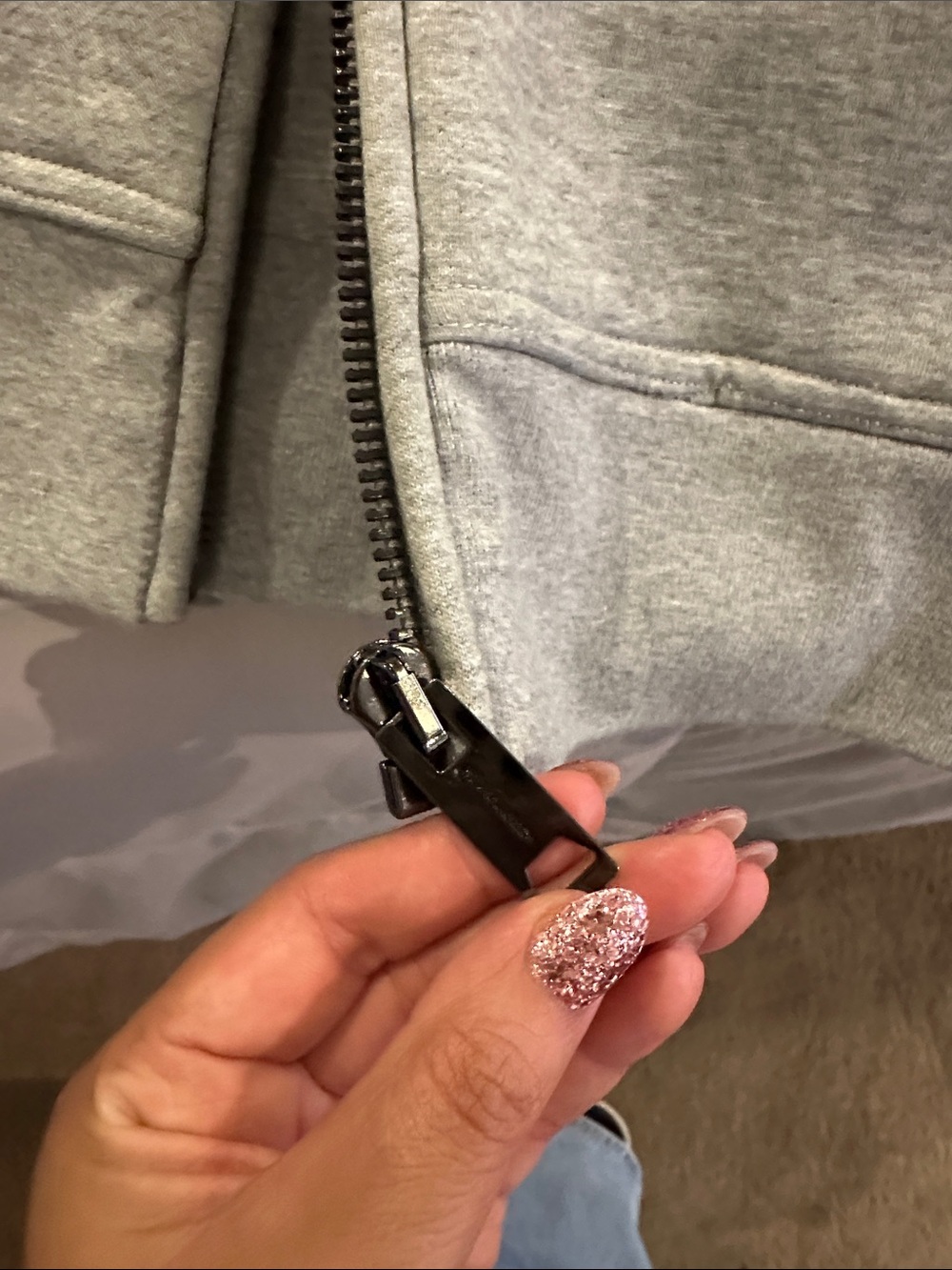 Like new Burberry hoodie - Picture 7 of 8